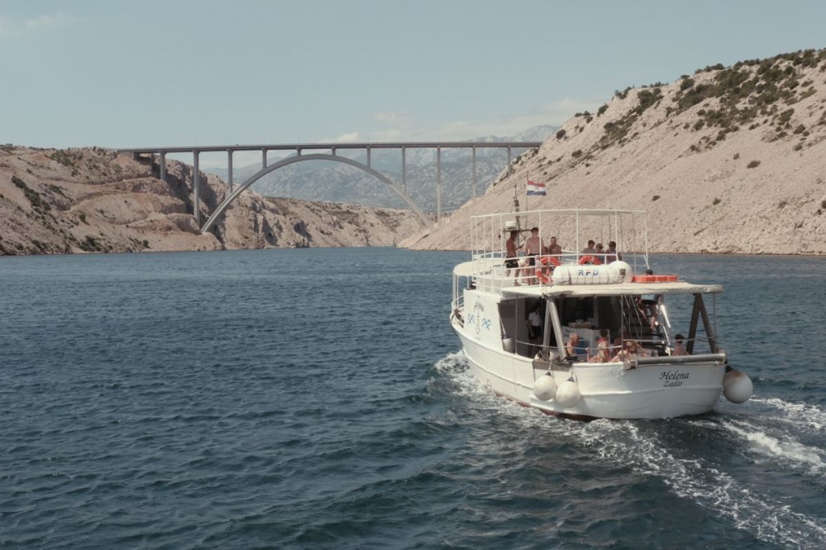 Izlet brodom Helena - Maslenica