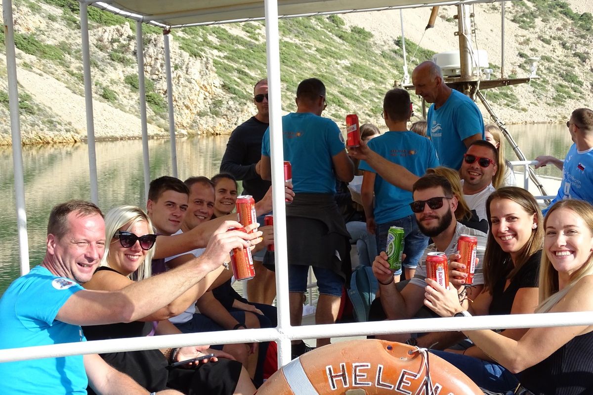 Izlet brodom Helena - Maslenica