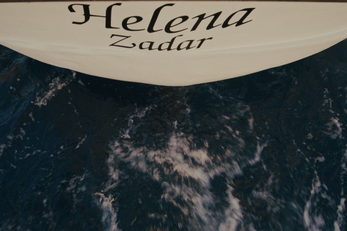 Izlet brodom Helena - Maslenica